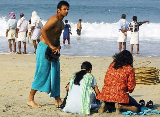 Extremely Rare photos of legendary cricketer Rahul Dravid, check it out