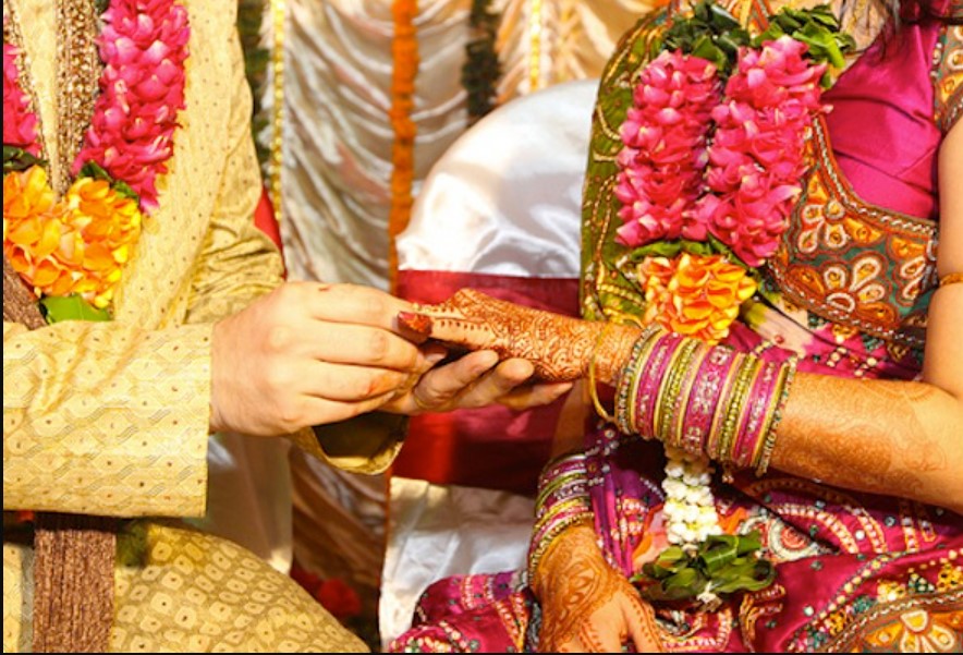 Indian Couple get married, get divorced minutes later over a silly 'Lunch Fight'