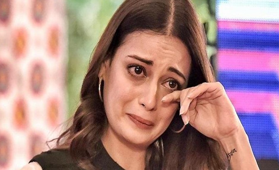 11 times when B'wood stars got emotional and cried in public