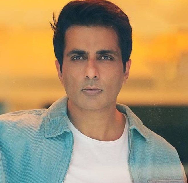 Fan asked Sonu Sood for an iPhone for his girlfriend; actor gives a savage reply!