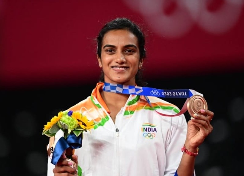 Anand Mahindra replies to Twitter user’s demand of Thar for PV Sindhu after Olympic Bronze win