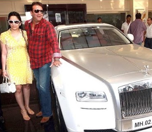 Bollywood stars who gifted expensive cars to wives, read details