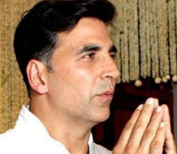 Akshay Kumar cancels Endorsement Deal with Vimal, pledges to contribute entire fee to a worthy cause