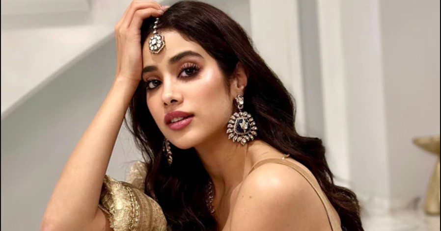 Haters tease Sridevi's daughter by calling her "Nepotism ki Bachi", here's how she broke silence