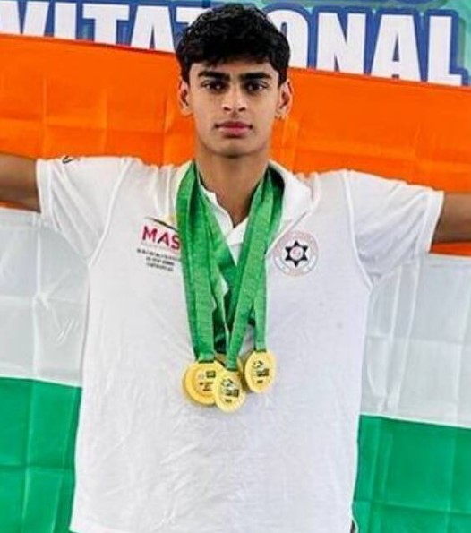 R Madhavan's son Vedaant gets 5 gold medals for India, proud dad pens a note!