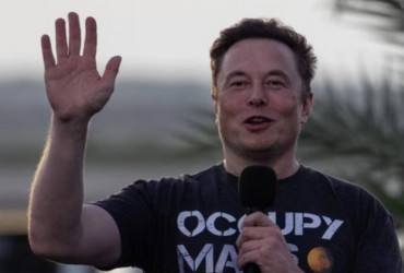 Read How Elon Musk is earning close to Rs 8.2 cr a year just from personal Twitter account