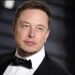 Man claims Elon Musk "Wasn't able to get a Job so started his Own Company" Elon Musk gave an apt reply!