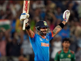 Anushka Sharma posts a special story on Instagram after Virat Kohli brings up his 48th ODI century