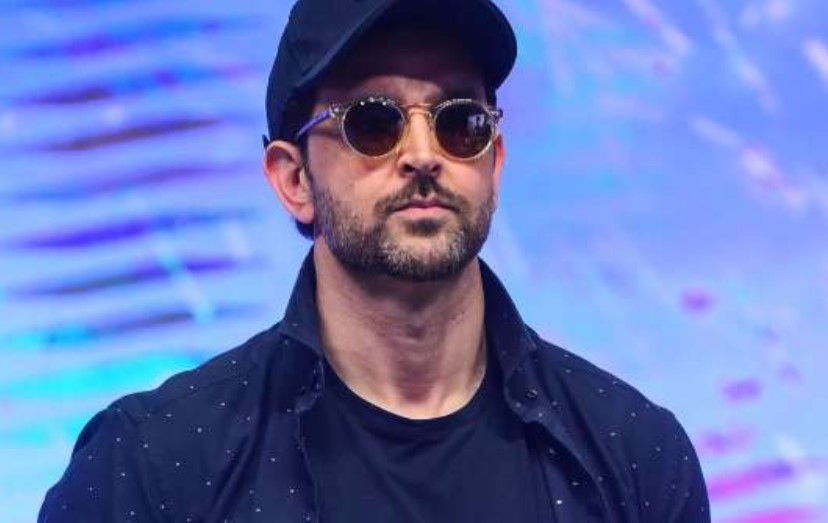 "That nose is so sharp," - Guy tried to mock Hrithik Roshan but the latter silenced him with an epic reply