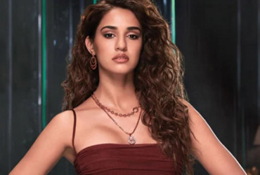 Disha Patani gives a Smashing reply to a Guy who asked Bold pic, catch details