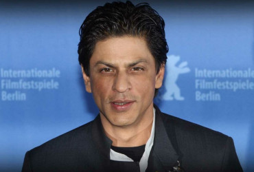 Shah Rukh Khan replied to a Guy who asked him how to overcome a heartbreak