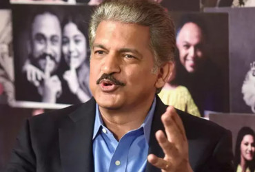 ‘World Of Statistics’ says Black cars are more prone to accidents, Anand Mahindra reacts!
