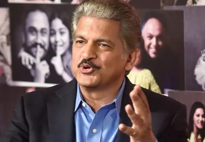 ‘World Of Statistics’ says Black cars are more prone to accidents, Anand Mahindra reacts!