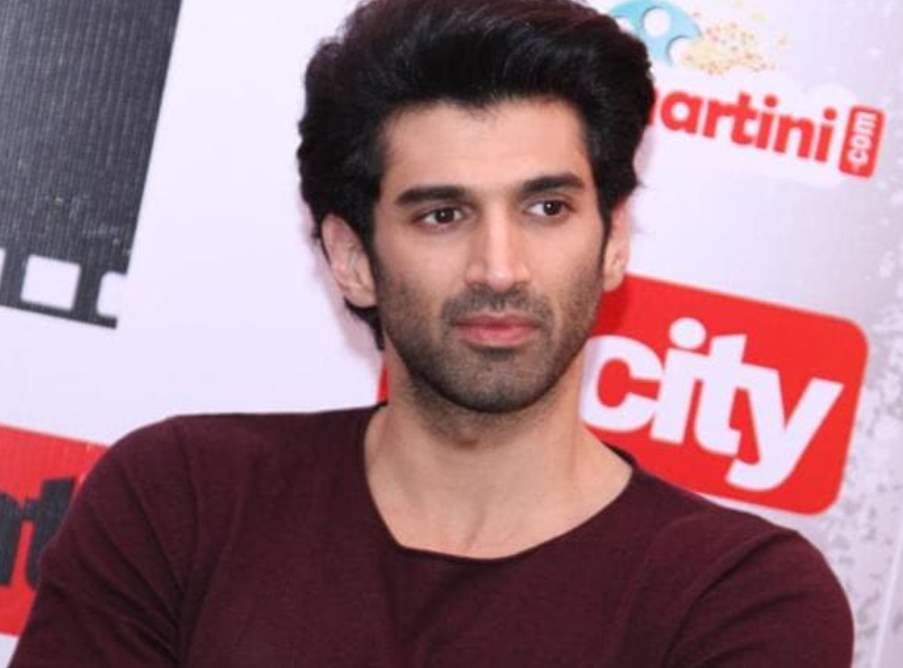 "There's nothing wrong with having a one-night stand" - Aditya Roy Kapoor makes a bold statement